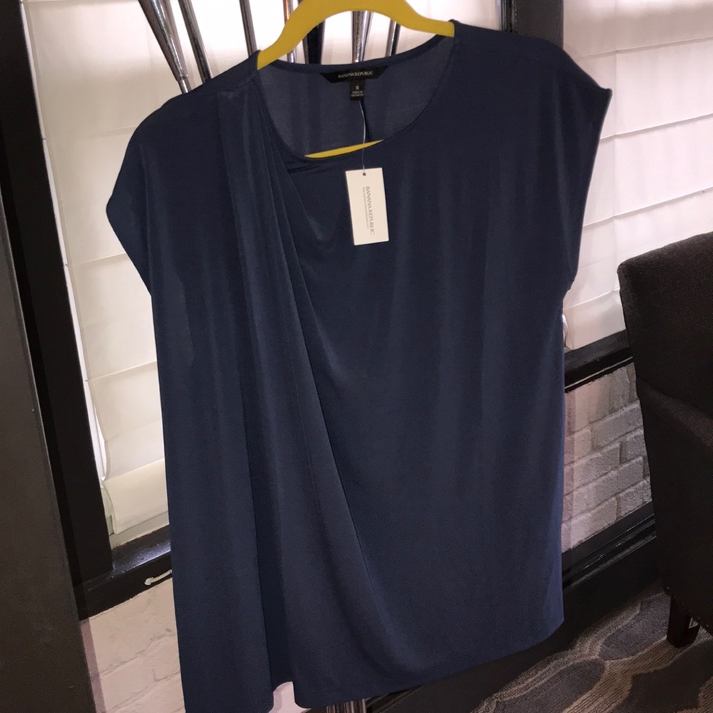 NWT banana republic drape navy cap sleeve tee